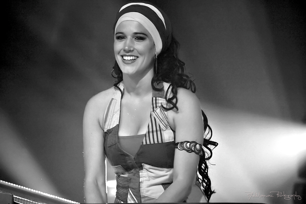 5637467326 51e1bace0c o